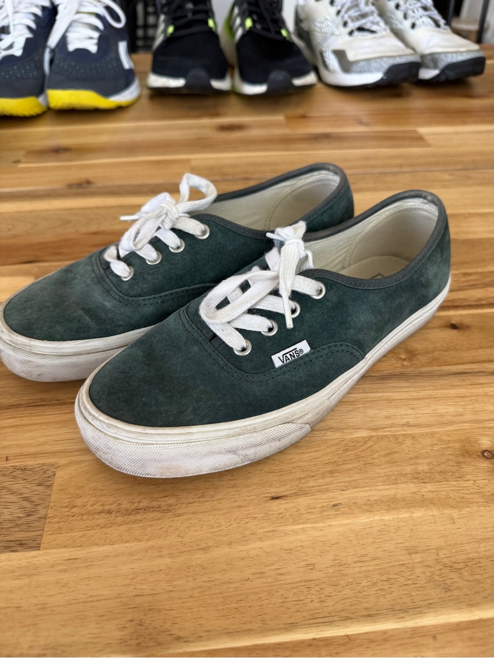 Vans Classic Low-Top Sneakers in Dark Green
